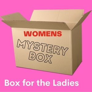 15 items Women’s Mystery Box 📦